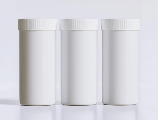 rigid-plastic-cans